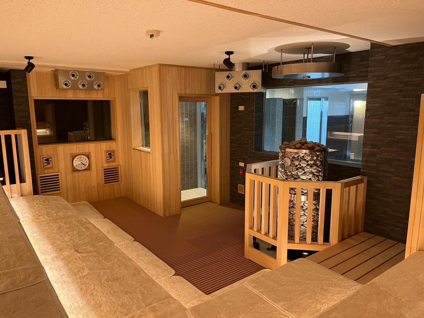 Sauna & Capsule Hotel Rumor Plaza Кіото Екстер'єр фото