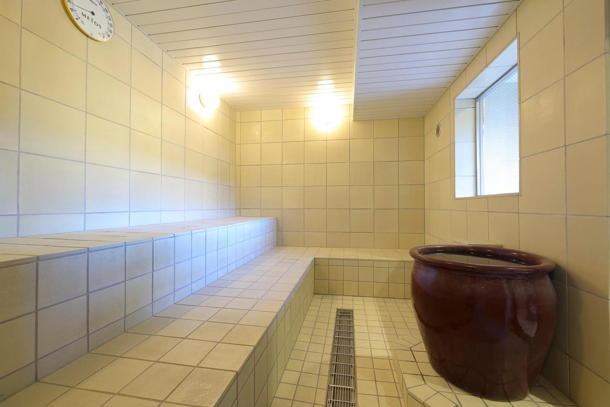 Sauna & Capsule Hotel Rumor Plaza Кіото Екстер'єр фото