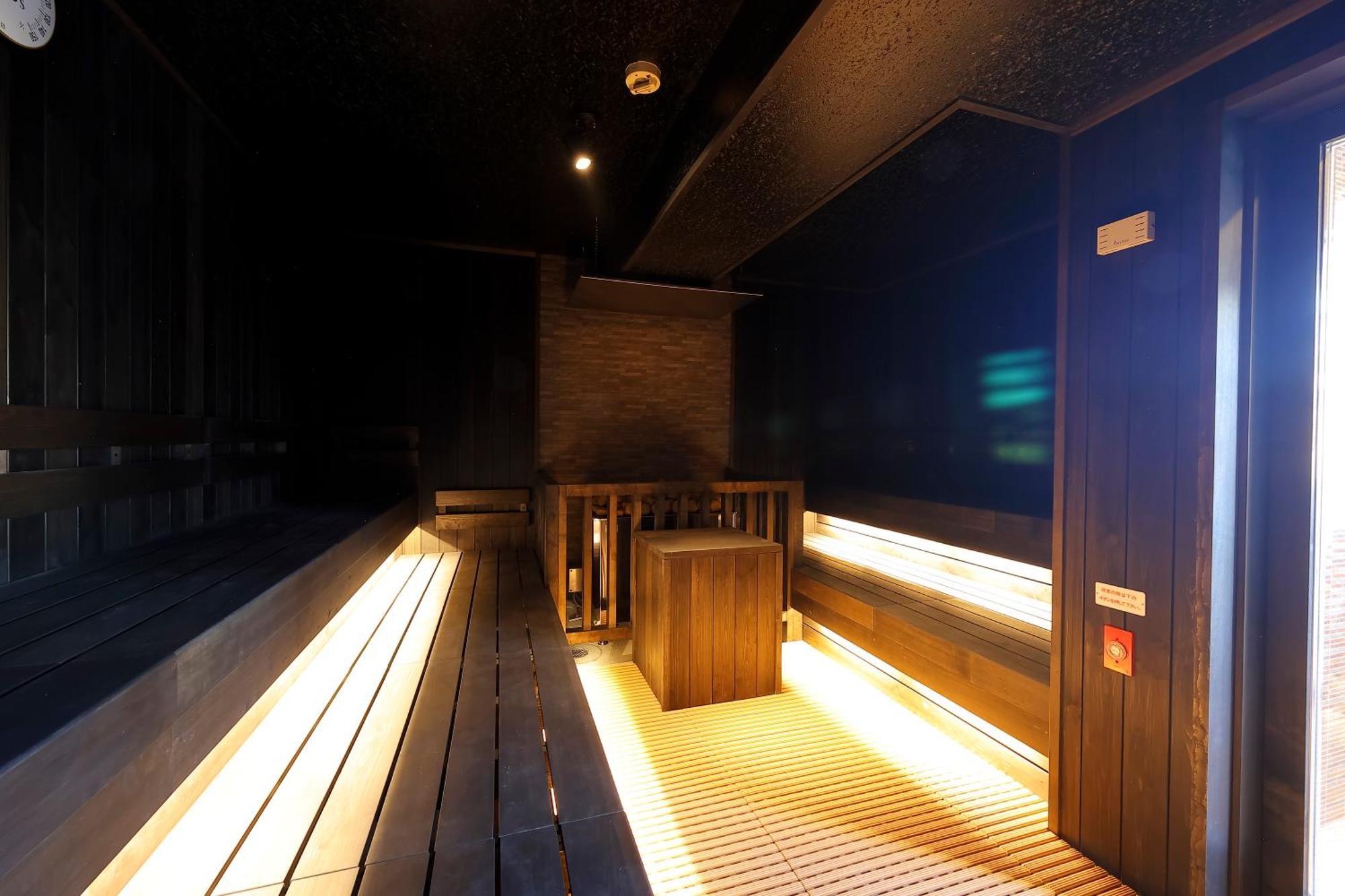 Sauna & Capsule Hotel Rumor Plaza Кіото Екстер'єр фото